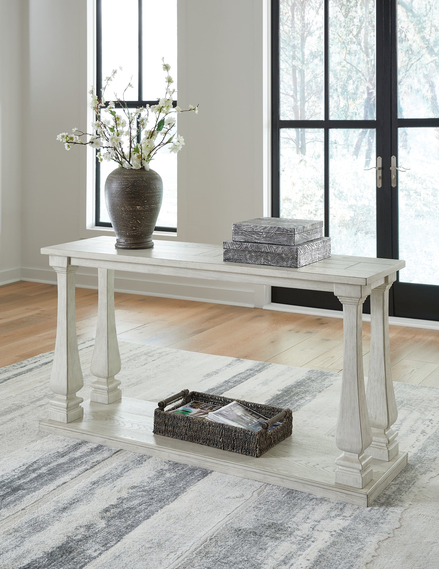 Ashley Express - Arlendyne Sofa Table